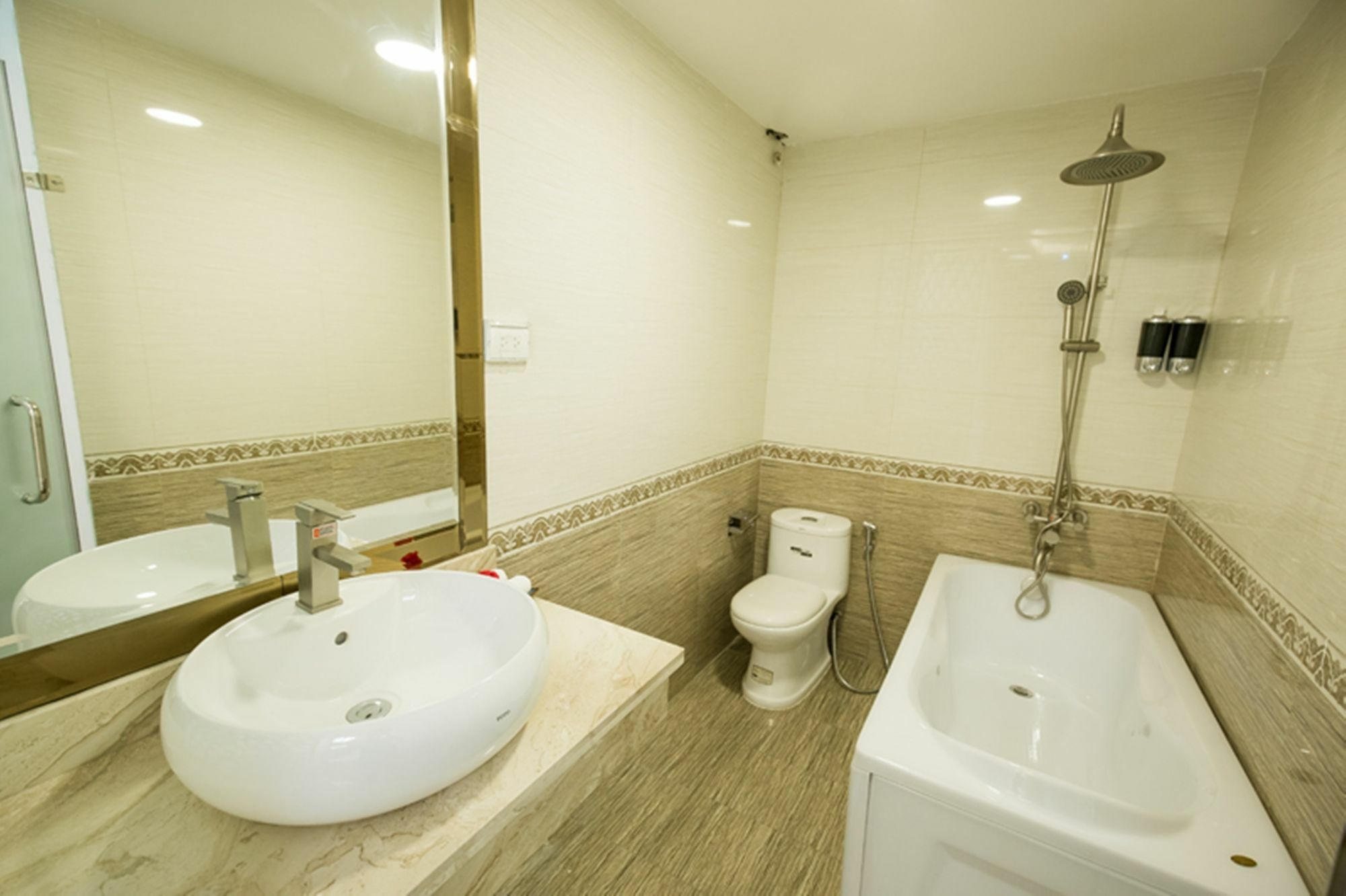 Little Hanoi Deluxe Hotel Экстерьер фото